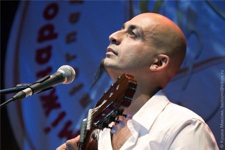 тріо Шахаба Толуї